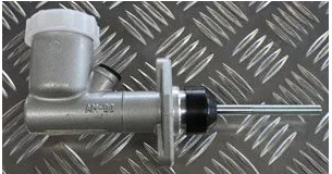 Master Cylinder - Clutch - Puma Diesel | Defender 2007 - 2016 STC500100