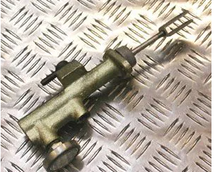 Master Cylinder-Clutch-Td5|Discovery 2 2003-2006